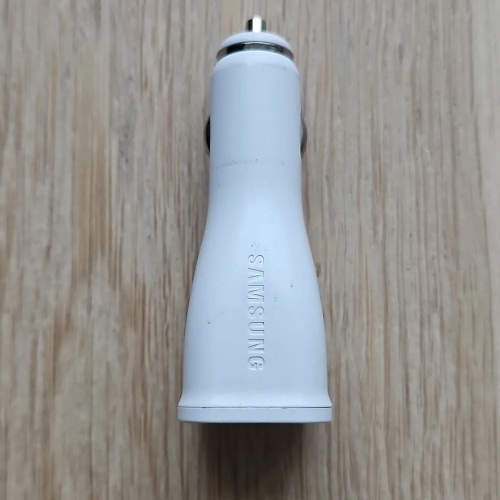 OEM Samsung White Car Charger with Adaptive Fast Charging